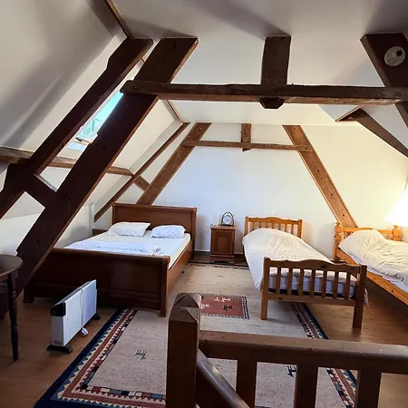 Ferienhaus Domaine Château Bellenau Saint-Come-du-Mont